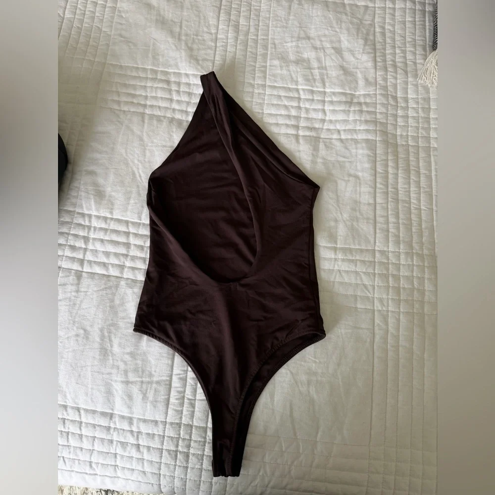 Zara Dark Brown One-Shoulder Bodysuit - Picture 2 of 4